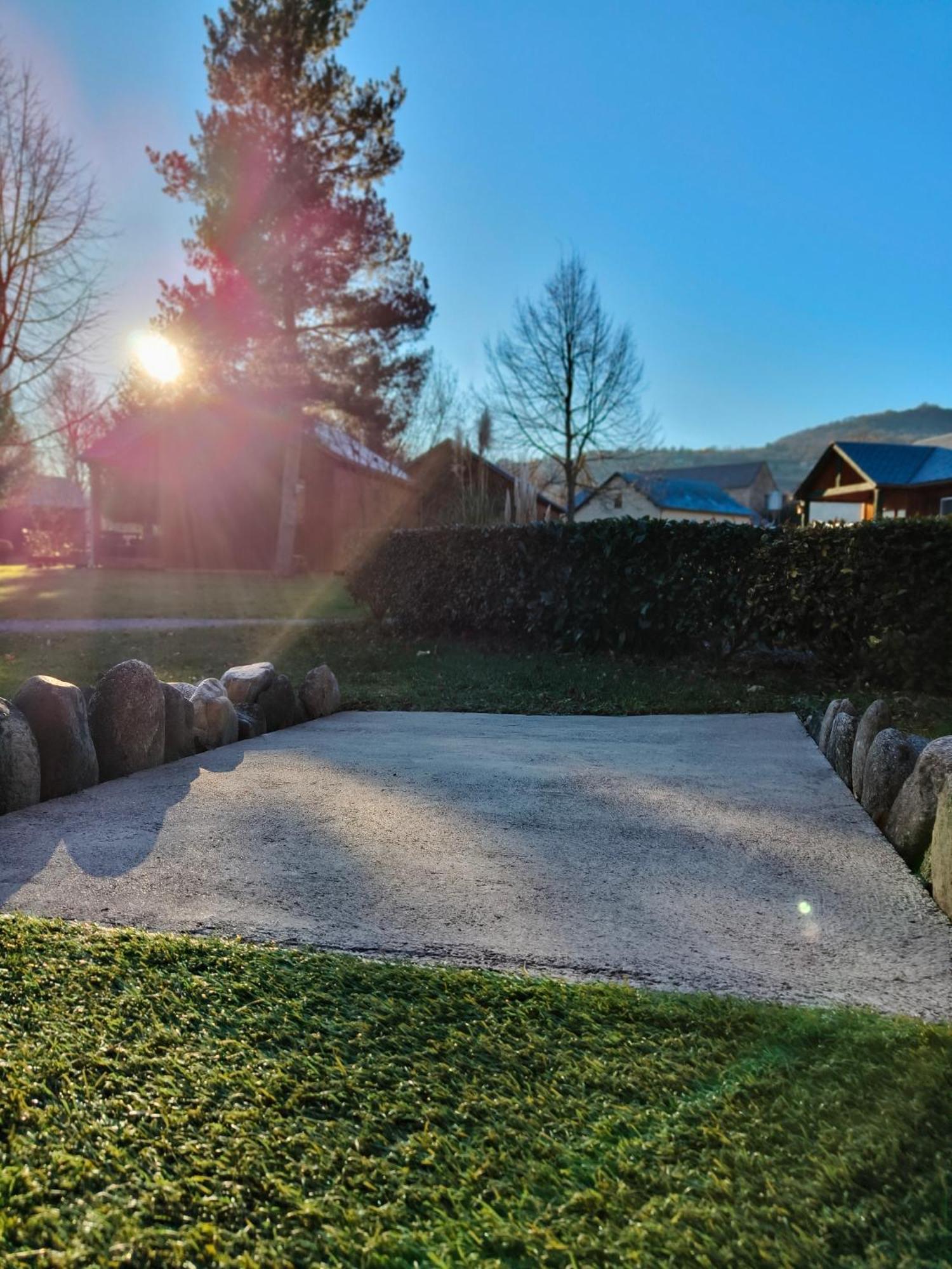 Chalets De La Colagne Bourgs sur Colagne Exterior photo