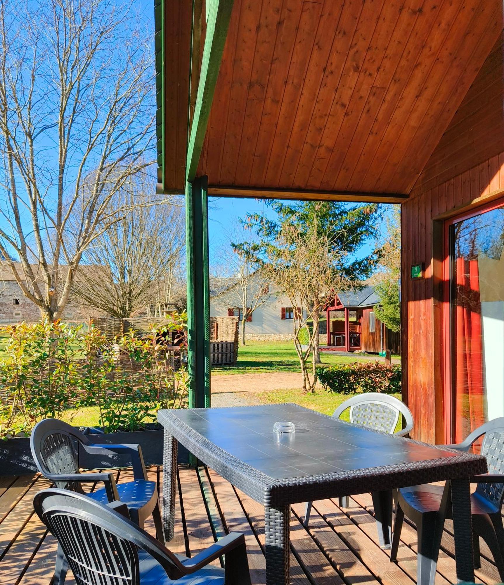 Chalets De La Colagne Bourgs sur Colagne Exterior photo